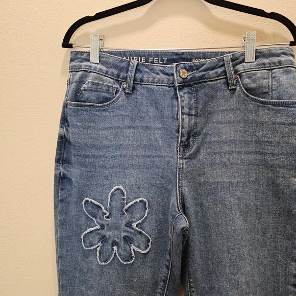 Laurie Felt Forever Floral Jeans with Frayed Hem Size 6 - Picture 2 of 10